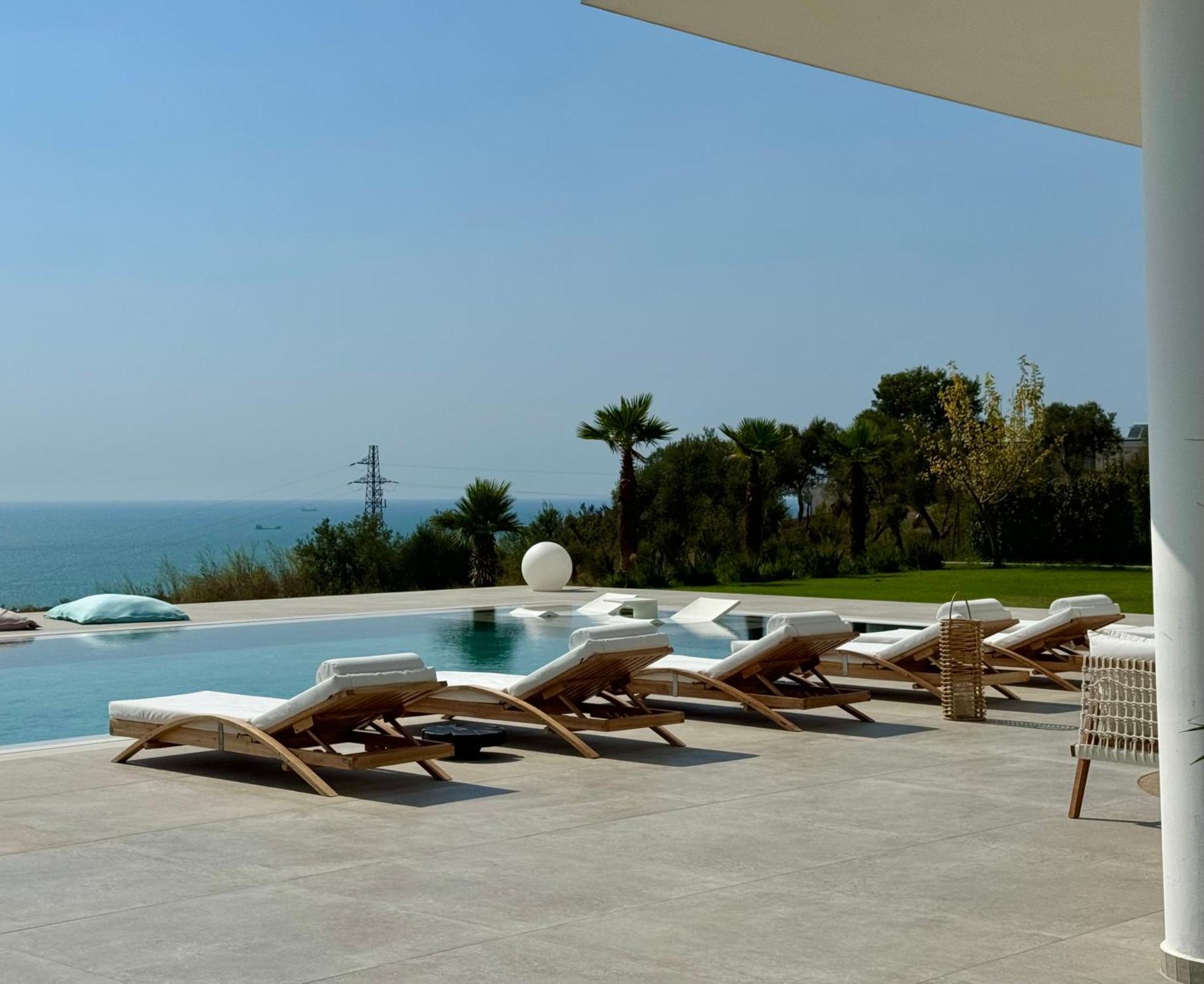 Villa Esmi Durres Kryemëdhej Dış mekan fotoğraf