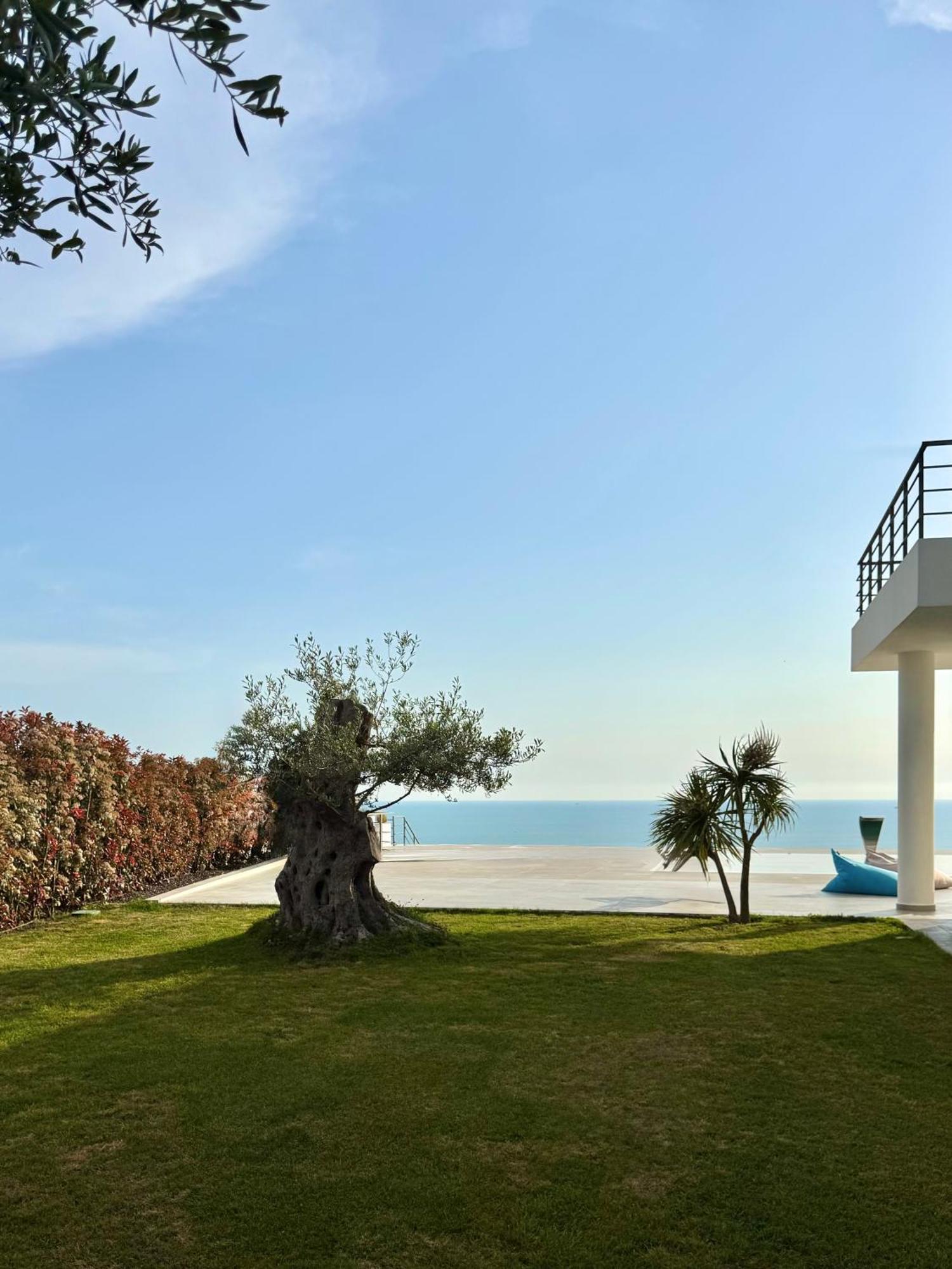 Villa Esmi Durres Kryemëdhej Dış mekan fotoğraf
