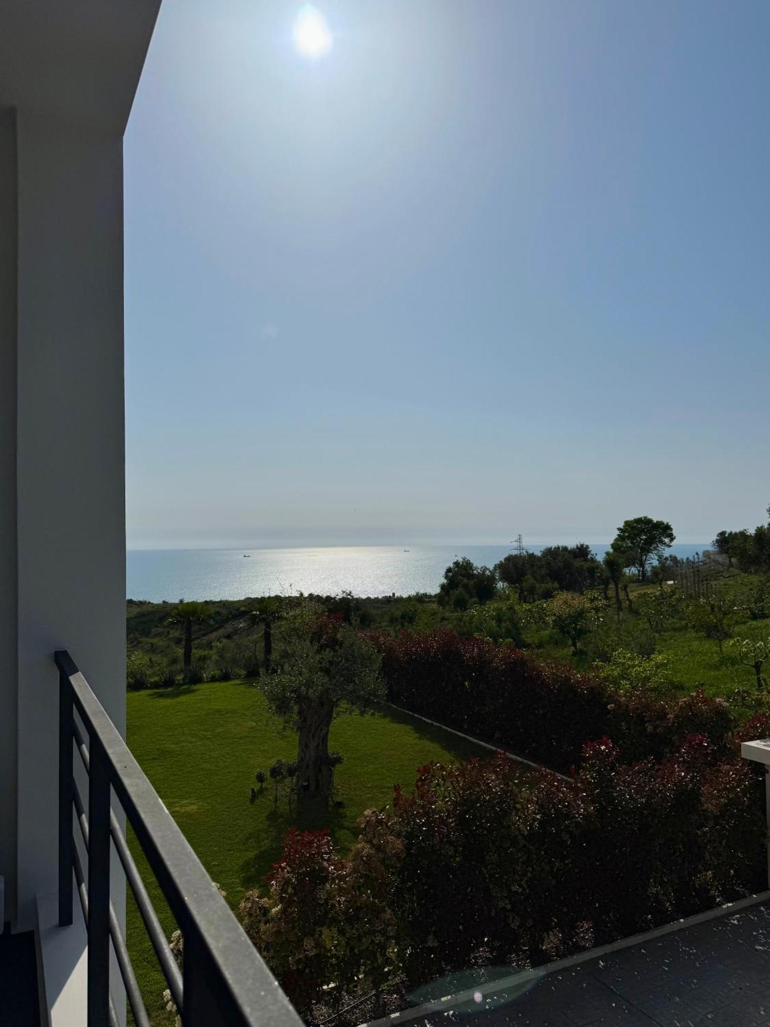 Villa Esmi Durres Kryemëdhej Dış mekan fotoğraf